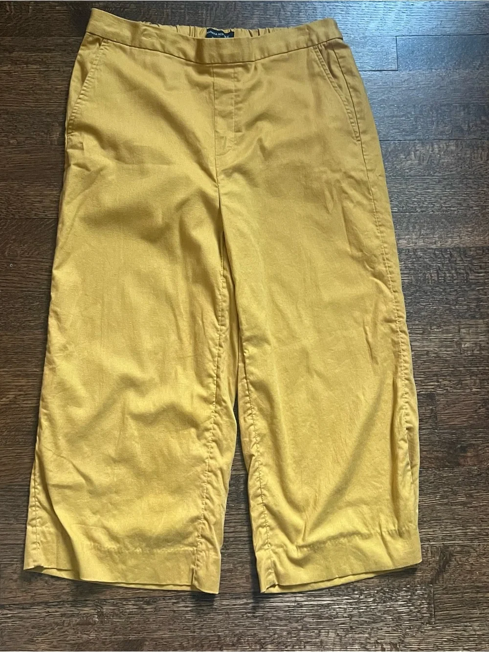 Banana Republic size 12 petite mustard yellow Rowan wide leg crop pants